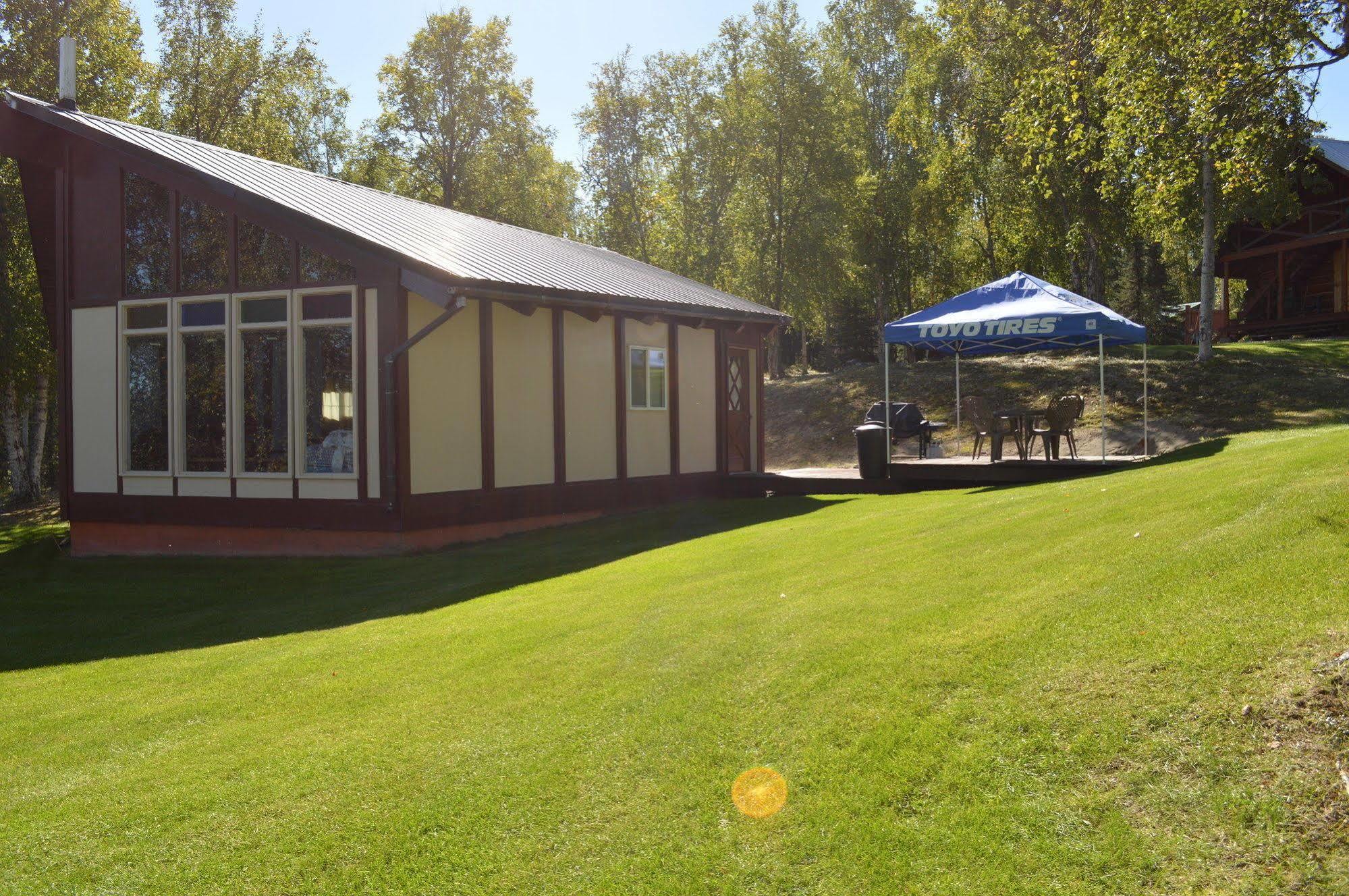 St. Theresa'S Lakeside Resort Sterling Exterior photo